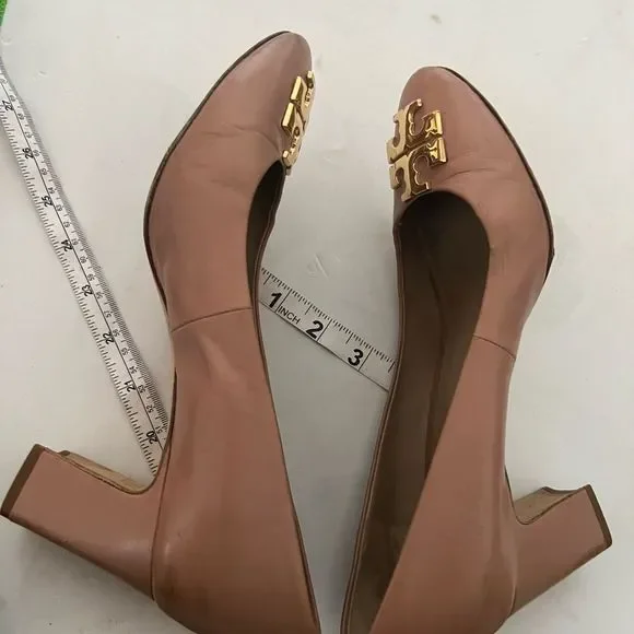 Tory Burch Blush Oak Raleigh Pump runway gold logo dress shoes rare heels - Picture 8 of 11